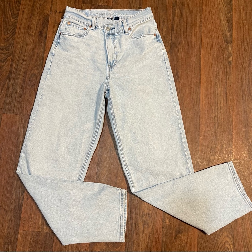American Eagle Highest Rise Baggy Straight Jeans 2 Short